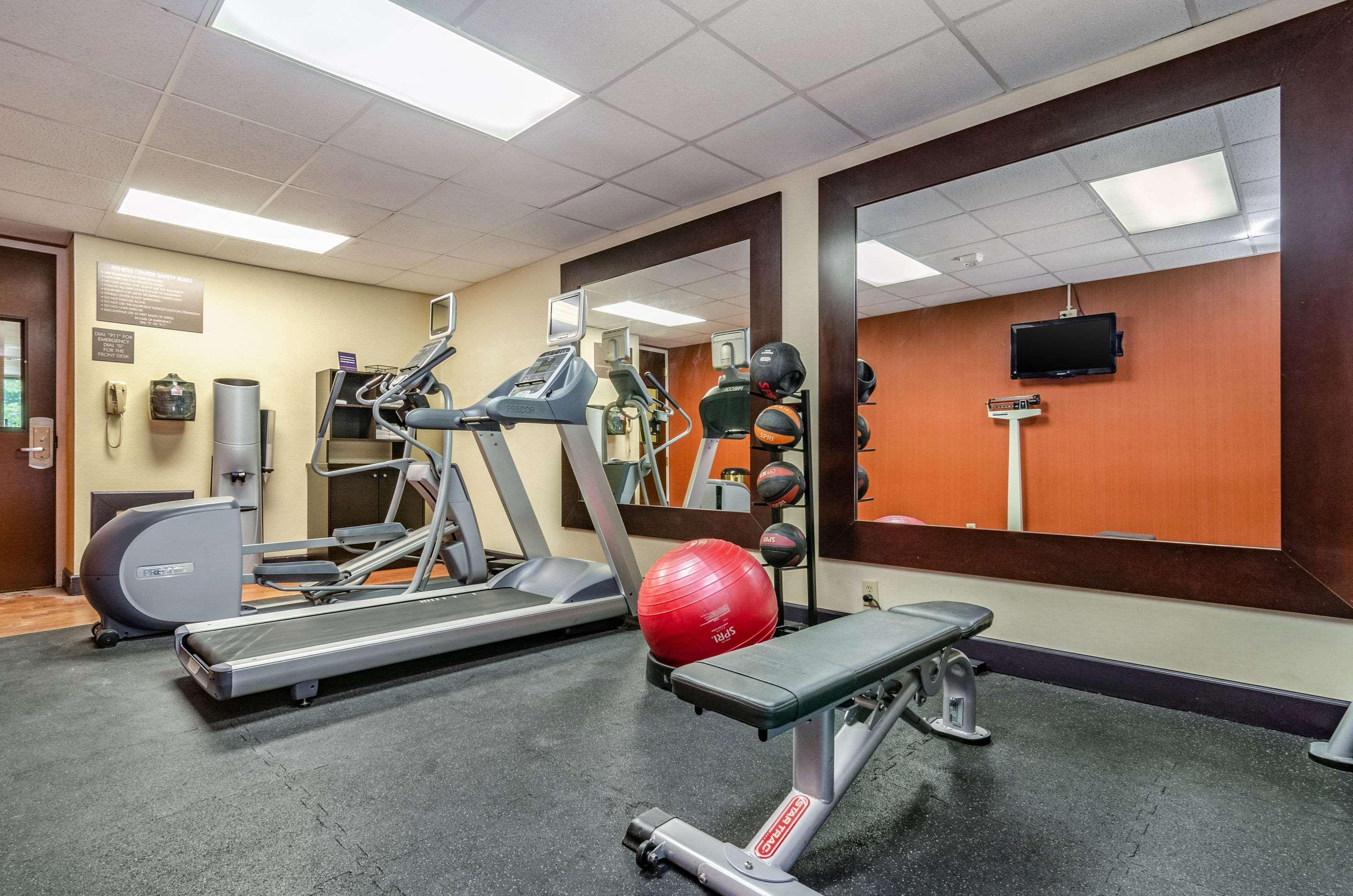 Comfort Inn Raleigh Midtown Экстерьер фото