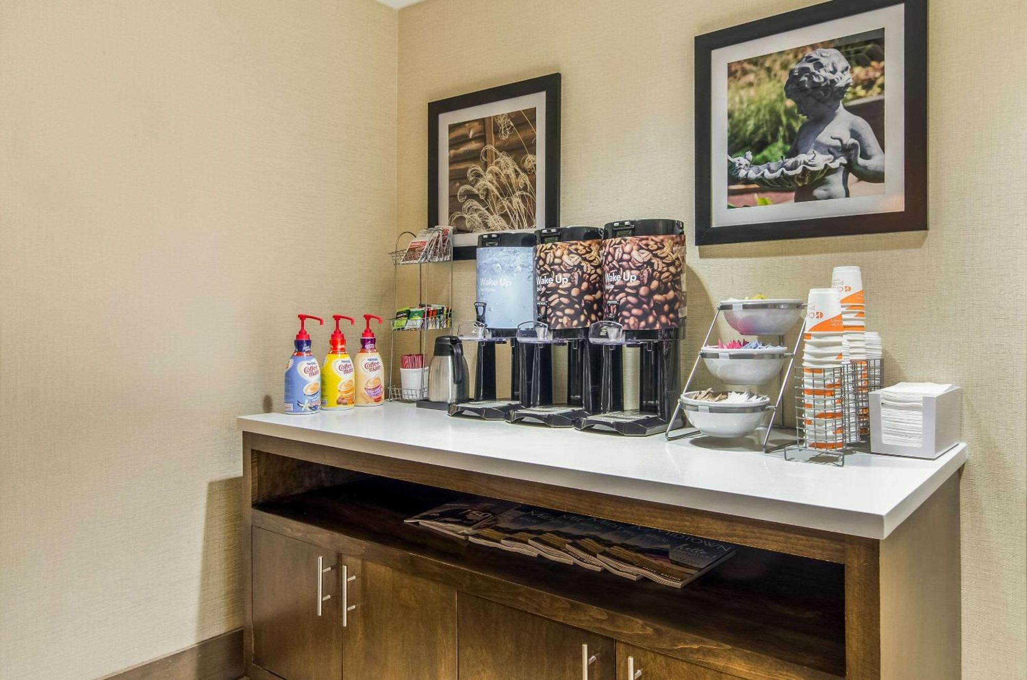 Comfort Inn Raleigh Midtown Экстерьер фото