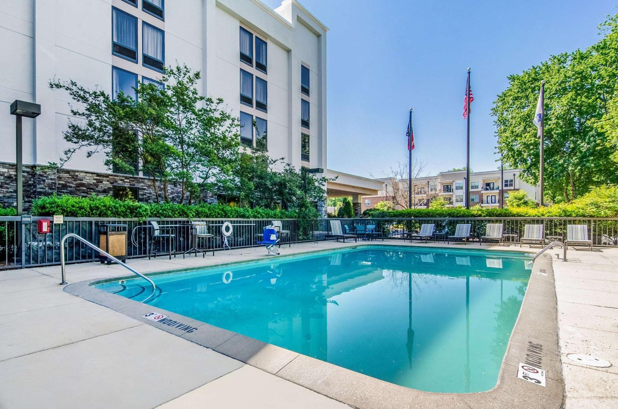 Comfort Inn Raleigh Midtown Экстерьер фото
